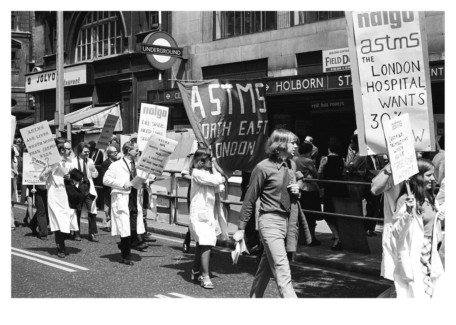 NHS Workers’ Strikes London 1974 image 9