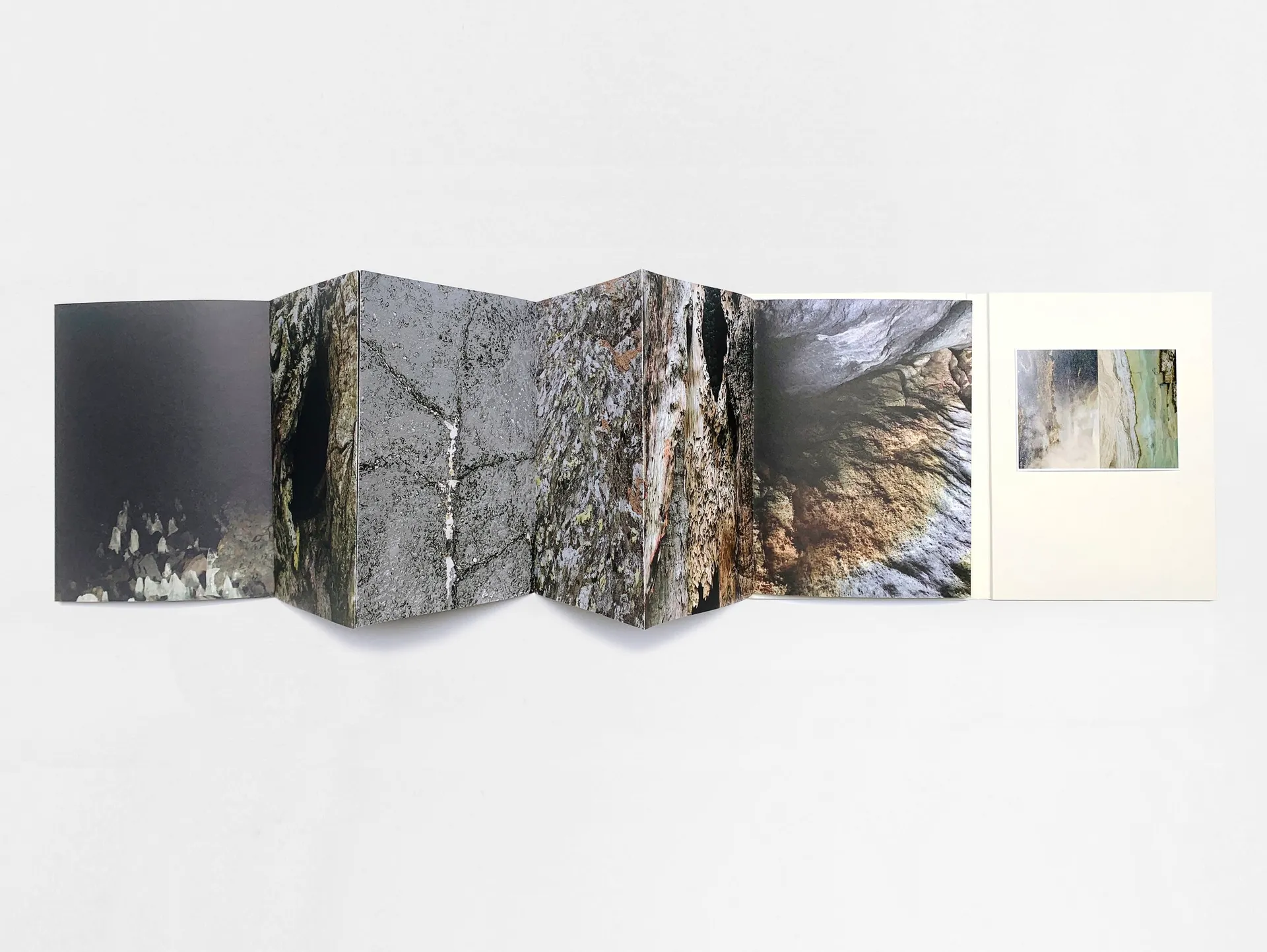 Memories of an Unknown Island image 5