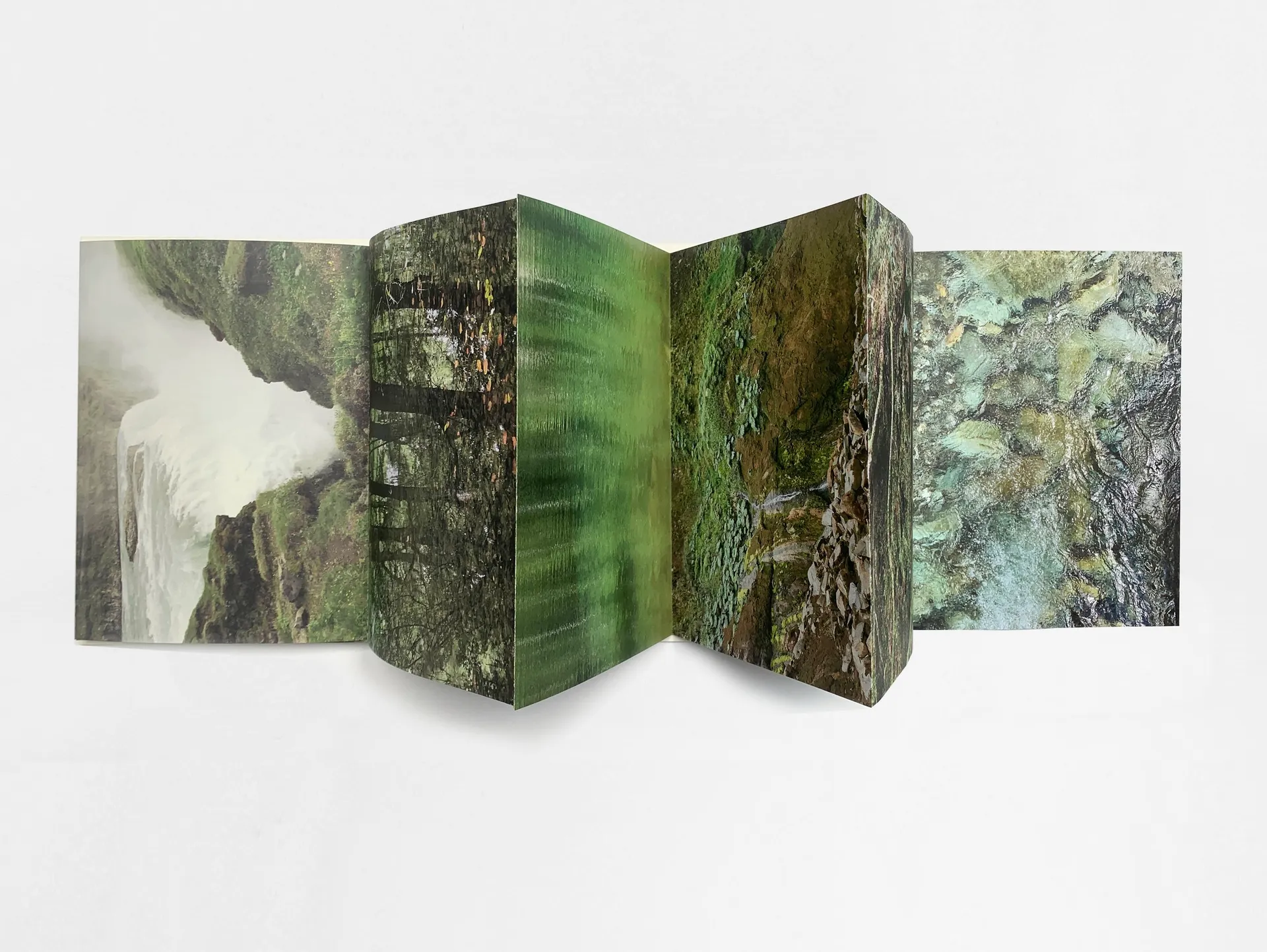 Memories of an Unknown Island image 6