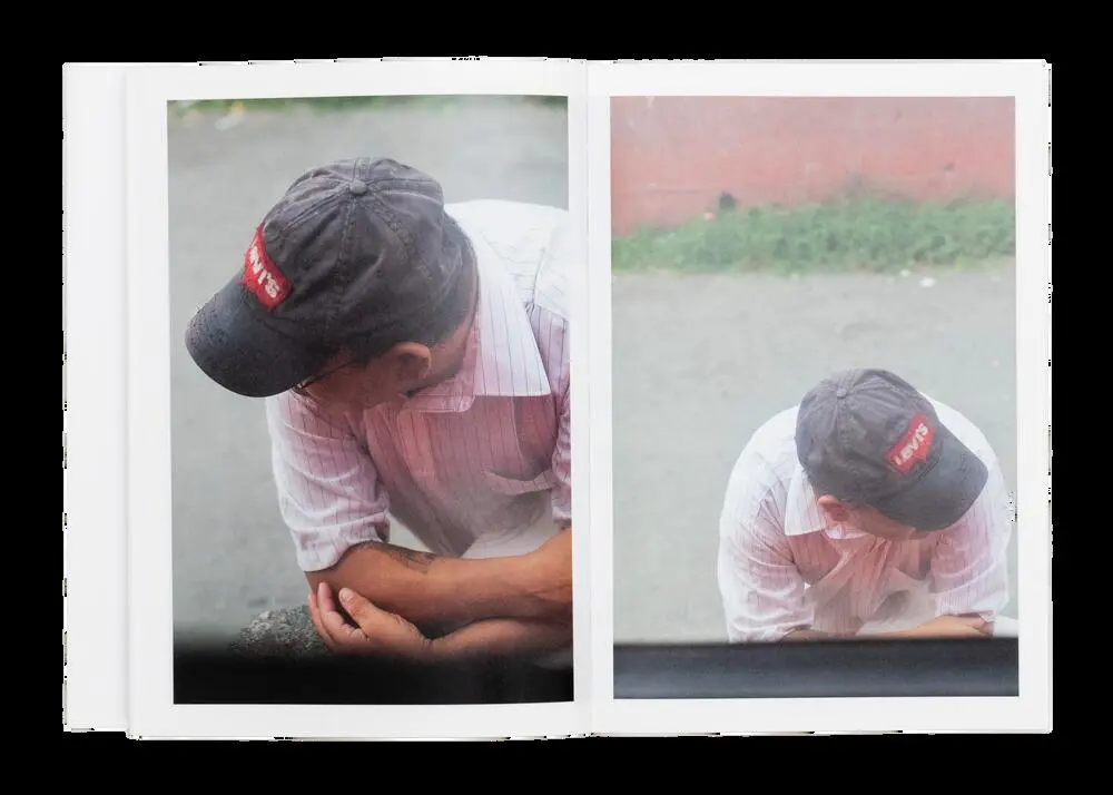 Suburban Bus image 4