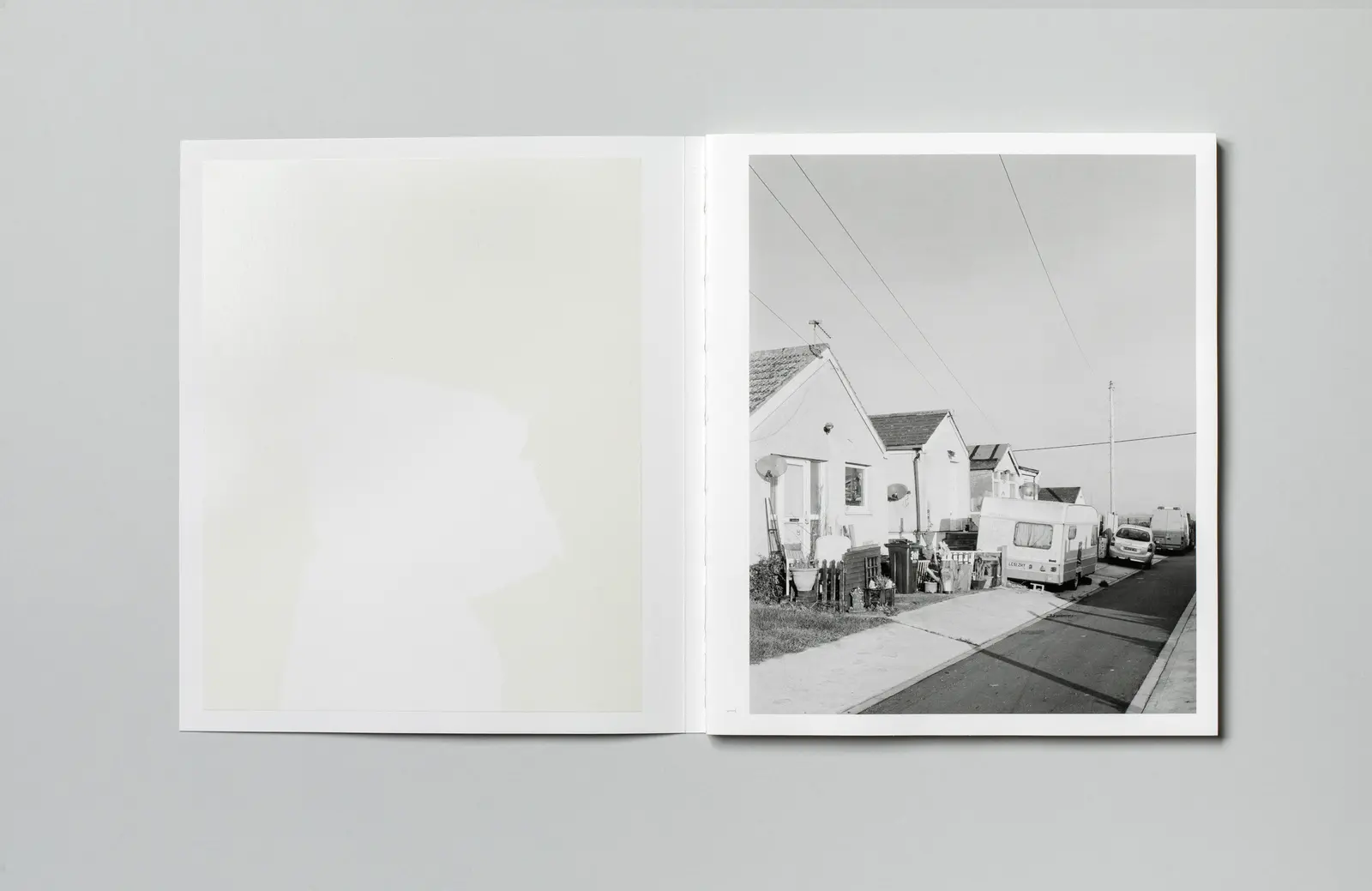 Silent Coast image 2