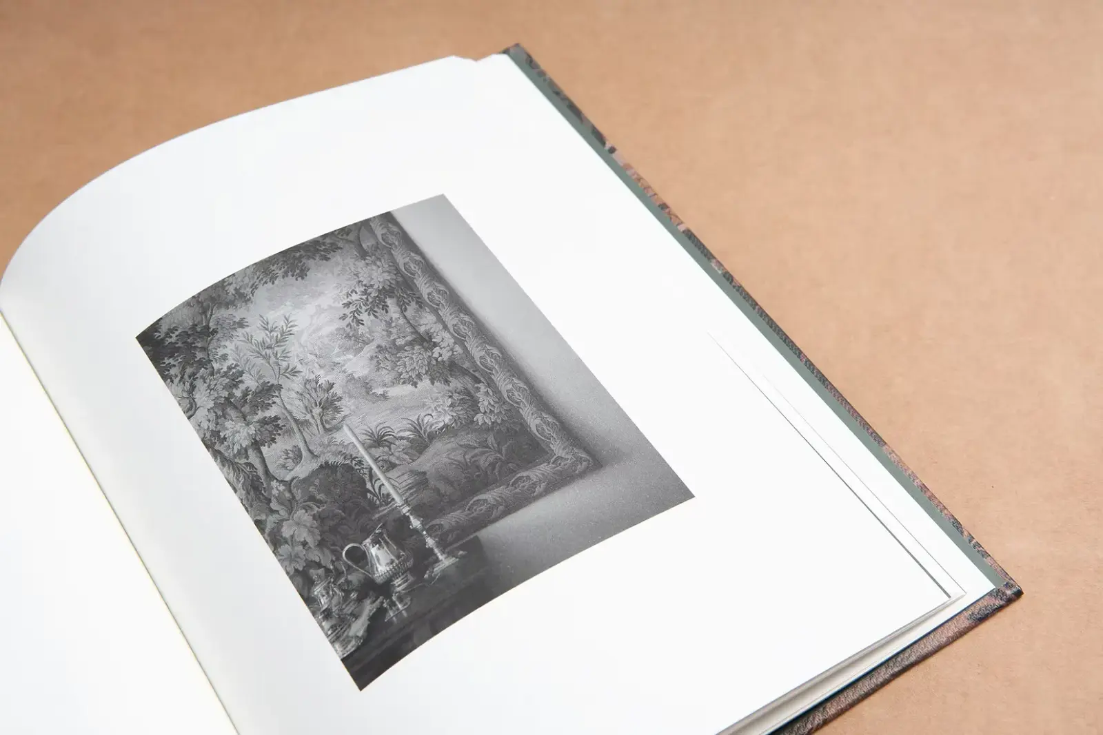 A Través del Umbral image 3