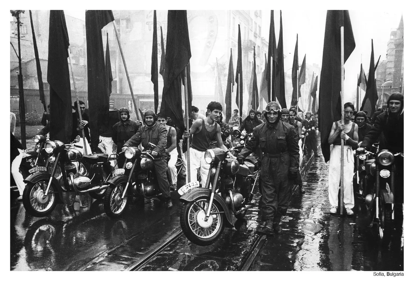 To Istanbul by Bicycle 1960 image 4