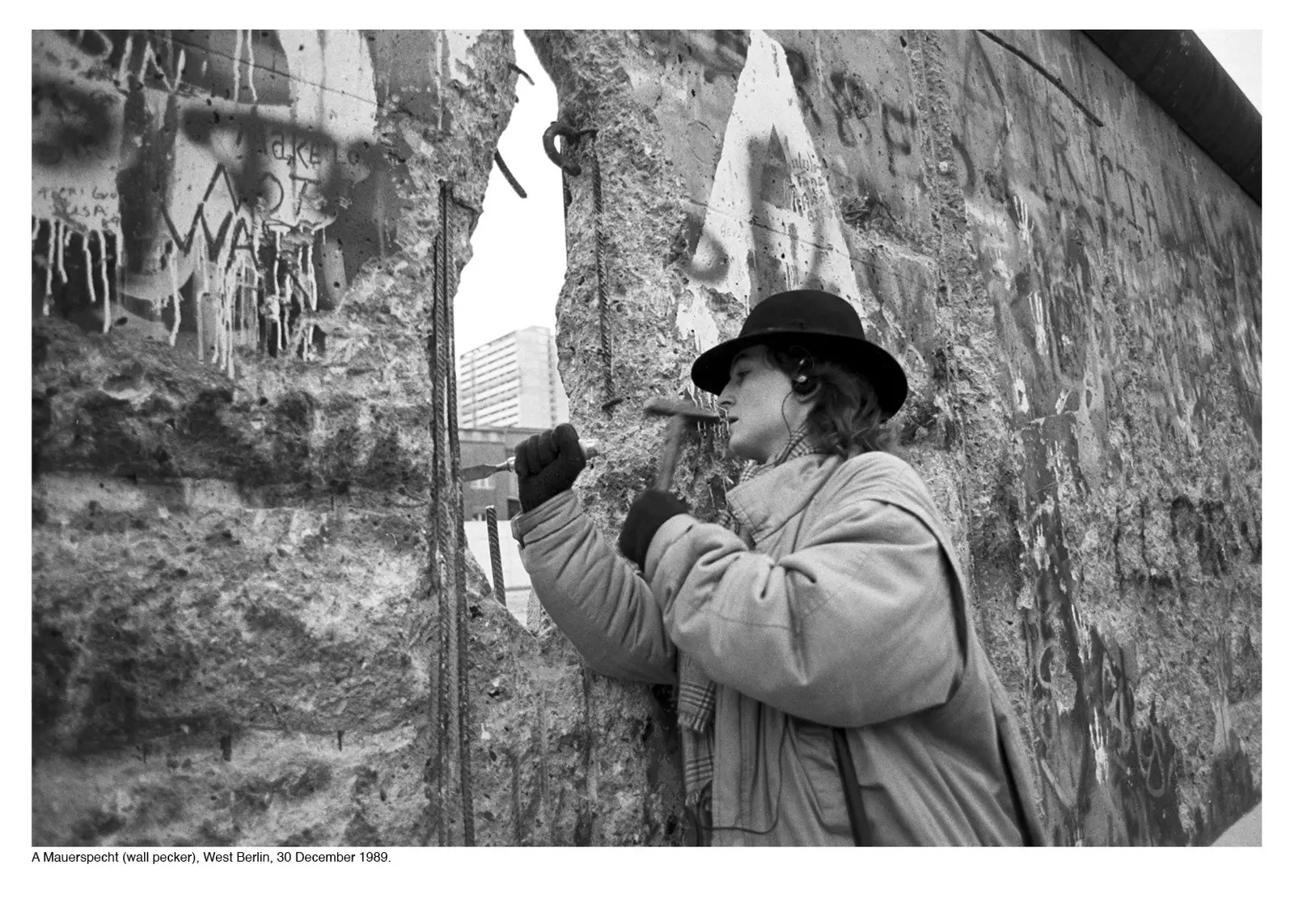 Berlin Wall 1985–1990 image 9