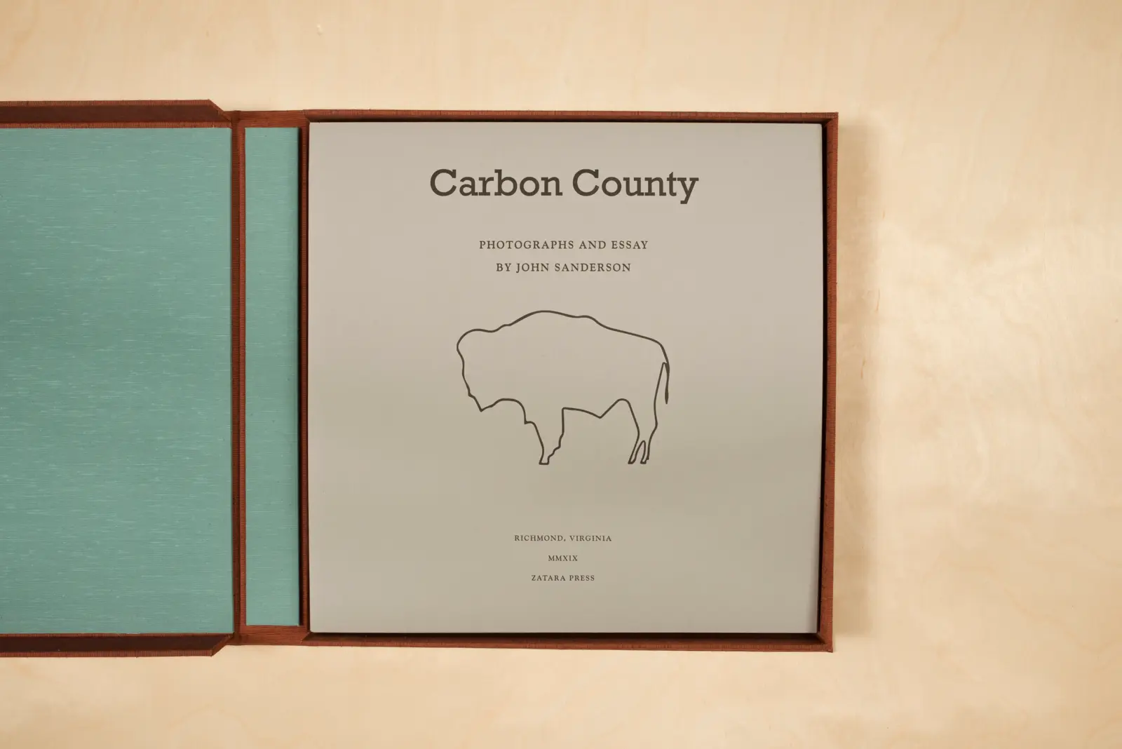 Carbon County Folio Box with Booklet image 3