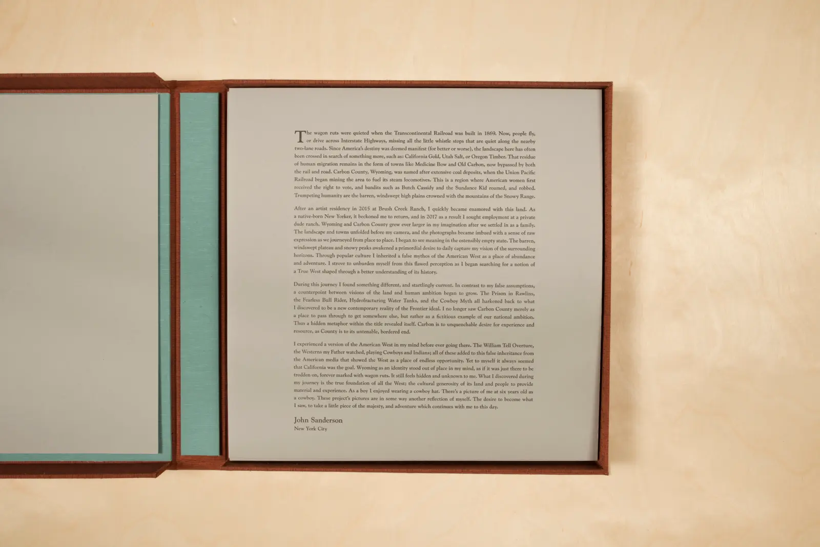 Carbon County Folio Box with Booklet image 4