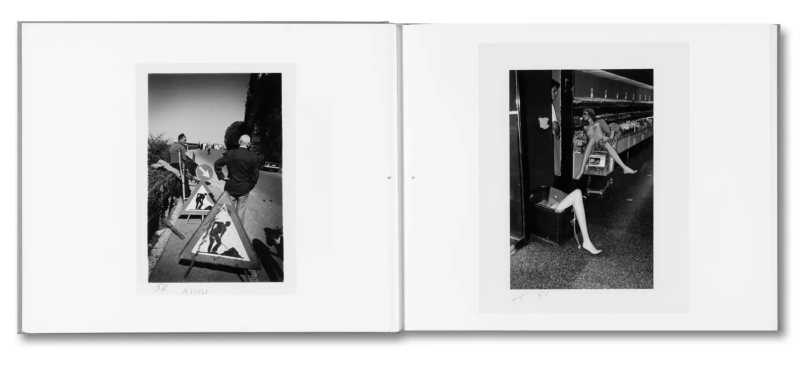 Album, 1969–82 image 9