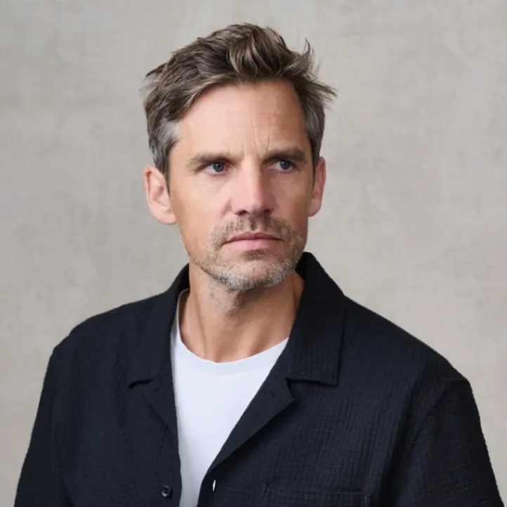 Simon Roberts